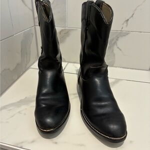 Vintage Bronco Cowboy boots
Good condition.